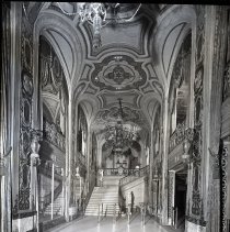 MO-Saint Louis-Ambassador Lobby Towards Stairs